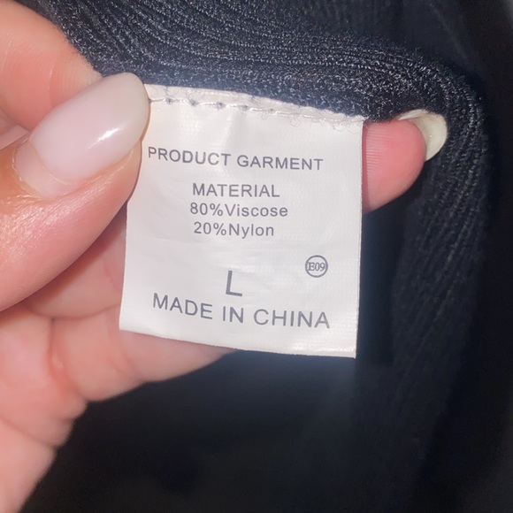 Women's Cutout Crew Neck Sleeveless Tank Slit Ribbed Bodycon Midi Dress - Picture 5 of 5